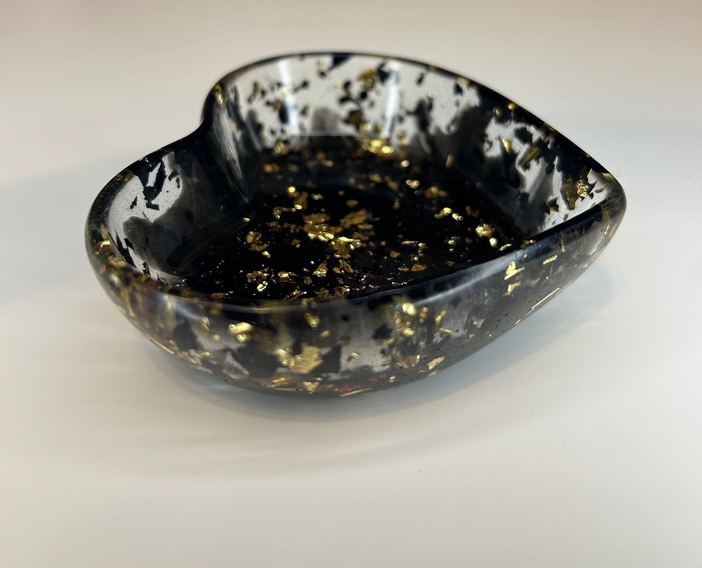 Magnetic pin bowl